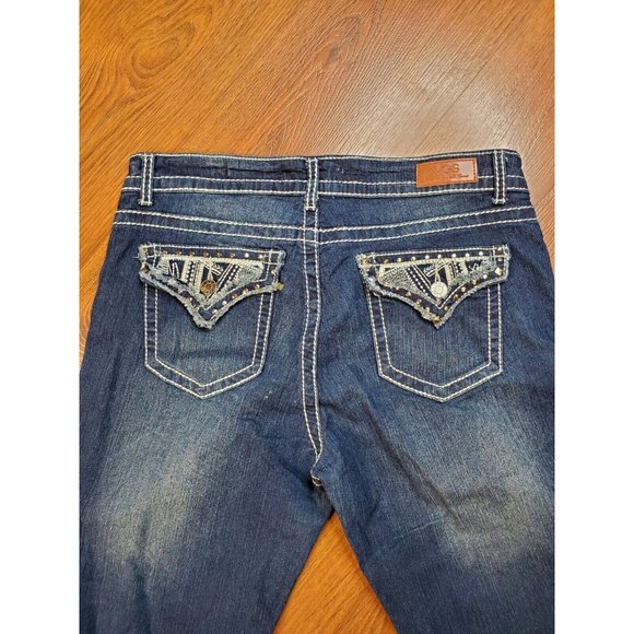 VGS Jeans Womens Size 10 X 20  Capri Blue Denim Embellished Embroidered - Picture 3 of 5